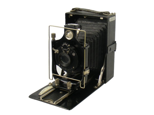 Image of Glunz Model 3 Camera