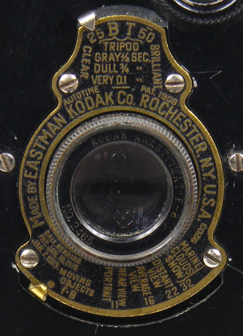 Image showing detail of f/8 Anastigmat lens and shutter
