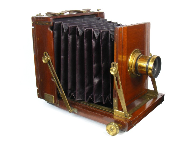 Image of Walter Lawley field camera