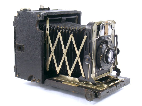 Image of Newman & Guardia Trellis Camera